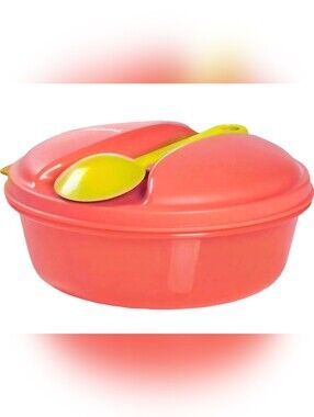 *New Tupperware Bite On The Go Set*